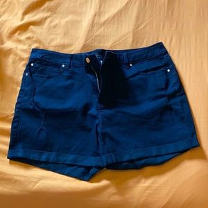 Jennifer Lopez Boyfriend-Short shorts